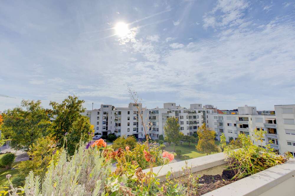 Thumbnail-Wohnung zum Kaufen in Unterschleißheim 425.000,00 € 70 m²