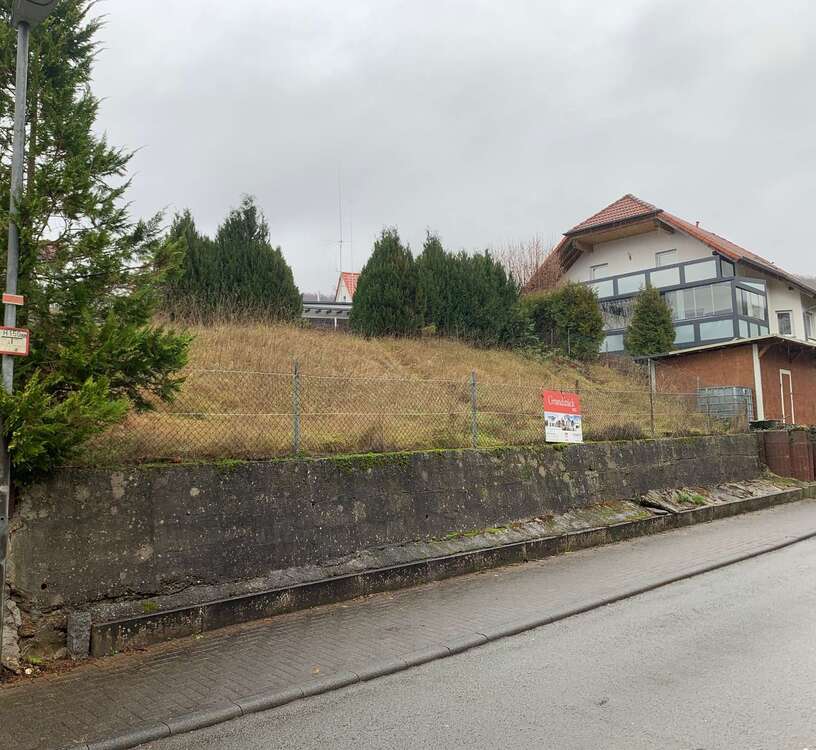 Thumbnail-Grundstück zu verkaufen in Sinn 41.500,00 € 355 m²