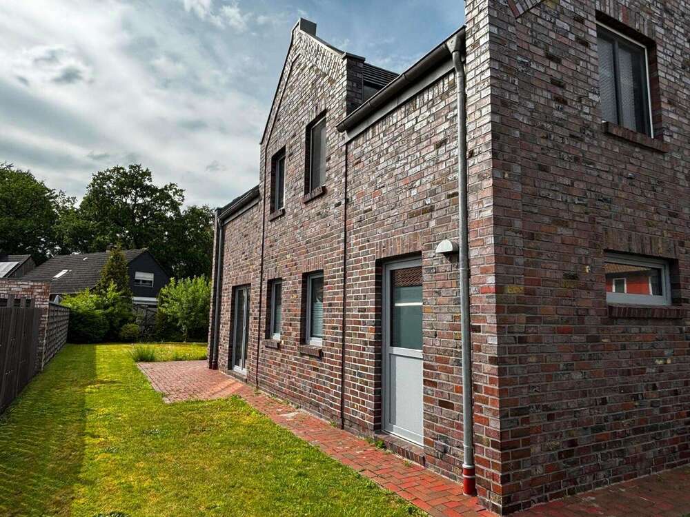 Thumbnail-Haus zum Kaufen in Oldenburg Etzhorn 650.000,00 € 110 m²