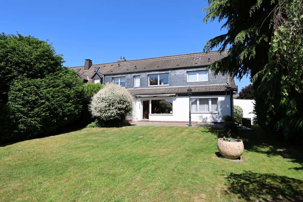 Thumbnail-Haus zum Kaufen in Leverkusen 479.000,00 € 167 m²