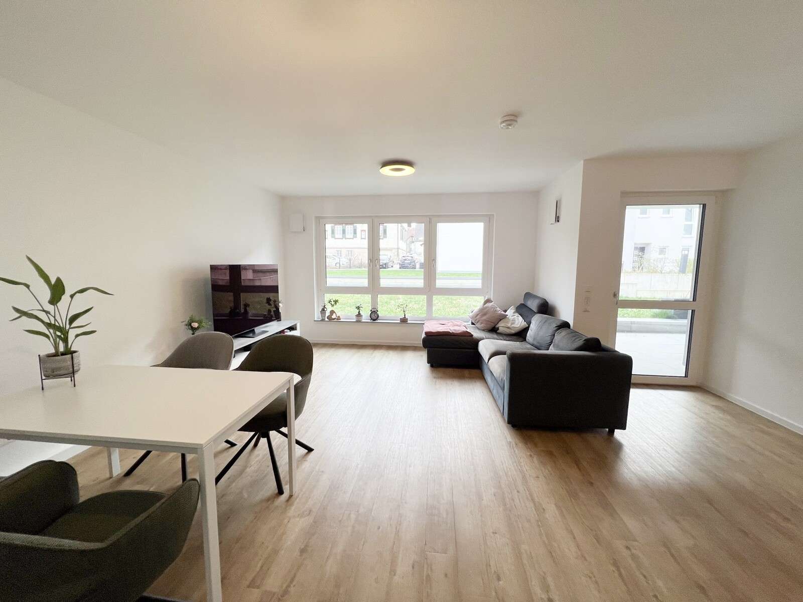 Thumbnail-Wohnung zum Mieten in Mainhardt 1.090,00 € 90 m²