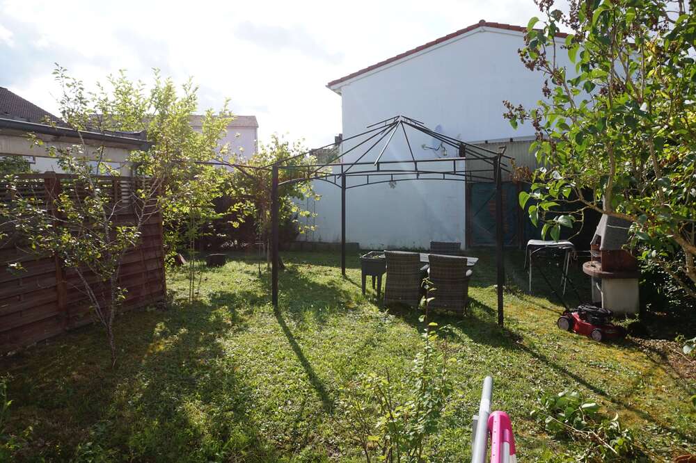 Thumbnail-Haus zum Kaufen in Emmingen-Liptingen 295.000,00 € 120 m²