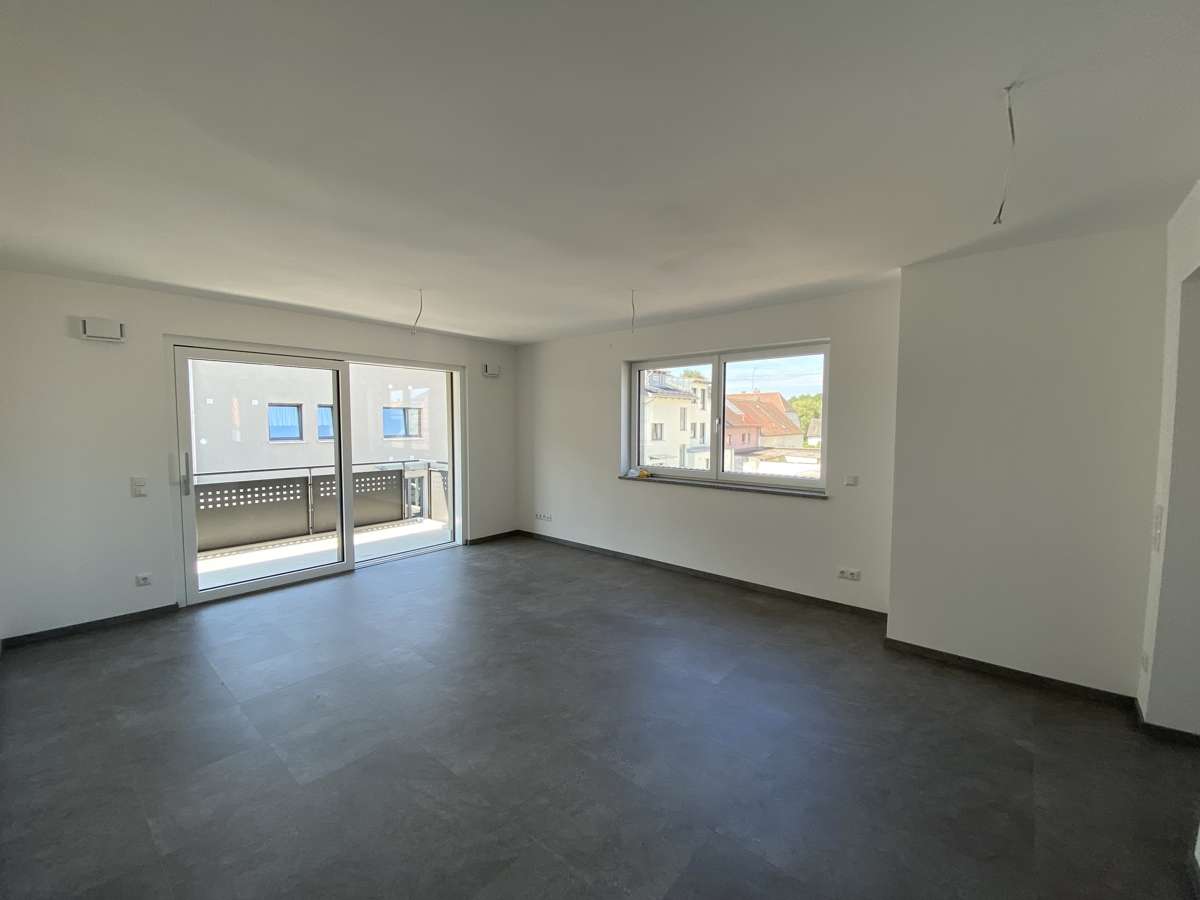 Thumbnail-Wohnung zum Mieten in Schirmitz 880,00 € 74 m²