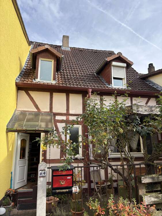 Thumbnail-Haus zum Kaufen in Erlensee 195.000,00 € 112 m²