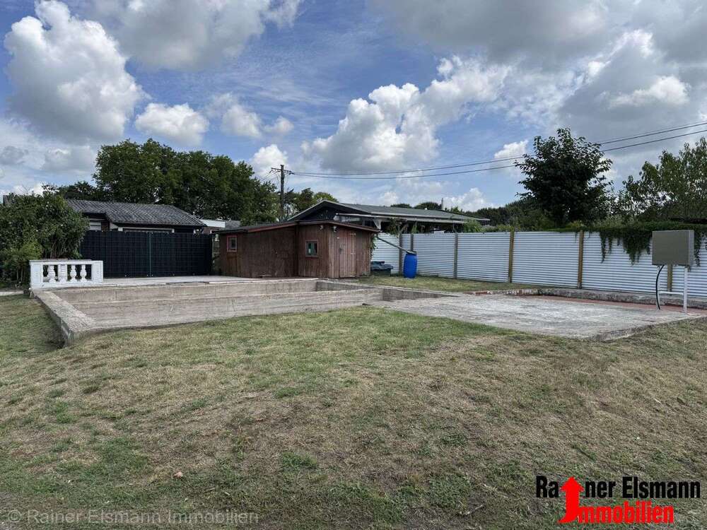 Thumbnail-Grundstück zu verkaufen in Emmerich am Rhein (Elten) 52.500,00 € 300 m²