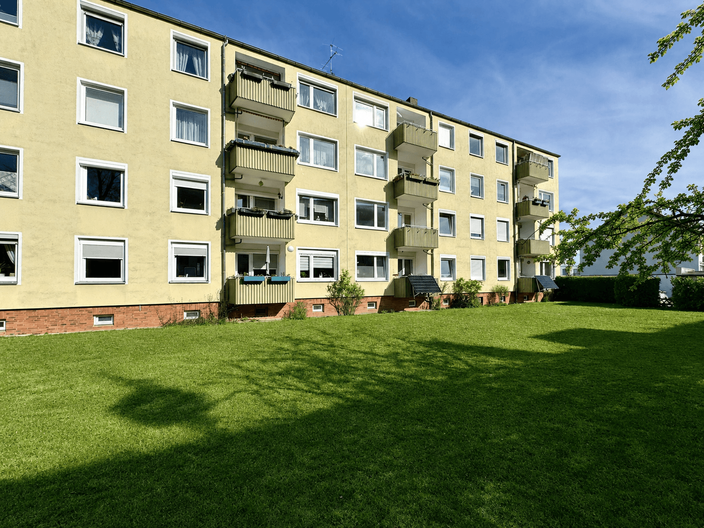 Thumbnail-Wohnung zum Kaufen in Hemmingen 215.000,00 € 89 m²