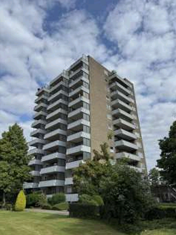 Thumbnail-Wohnung zum Kaufen in Duisburg-Großenbaum 83.000,00 € 44 m²