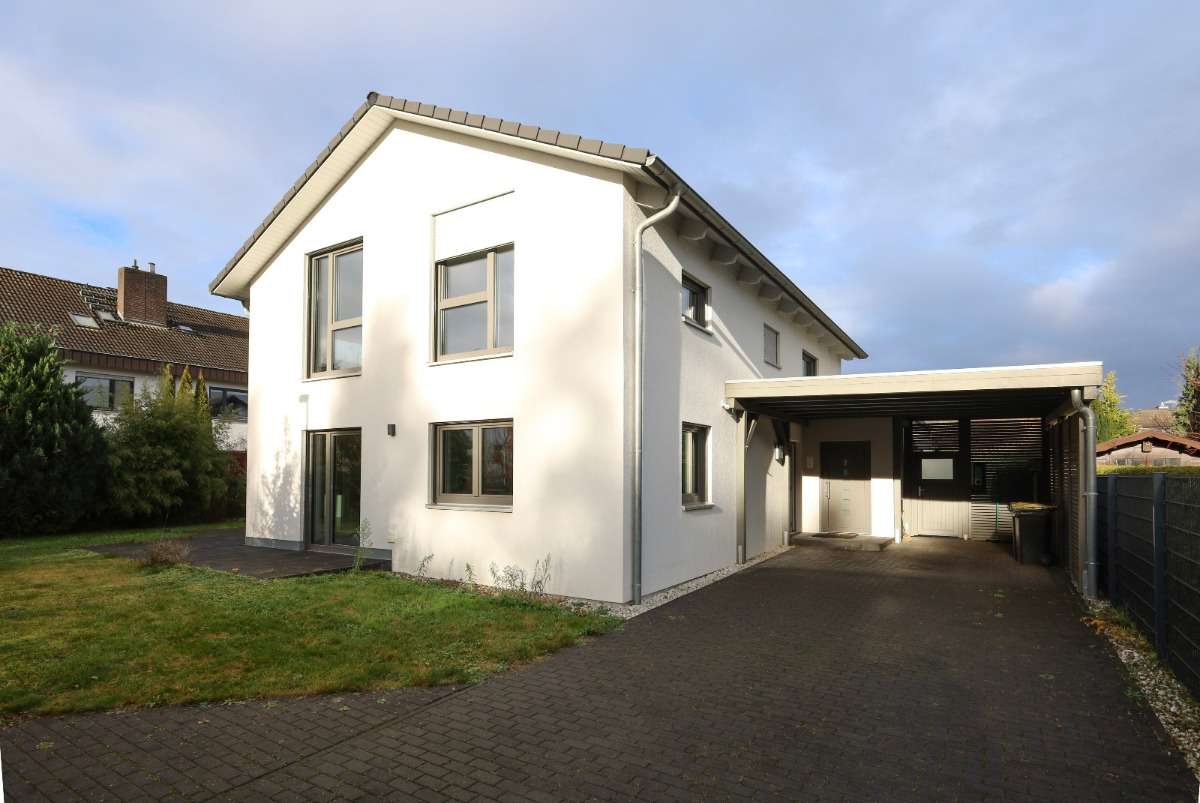 Thumbnail-Haus zum Mieten in Berlin 2.400,00 € 135 m²