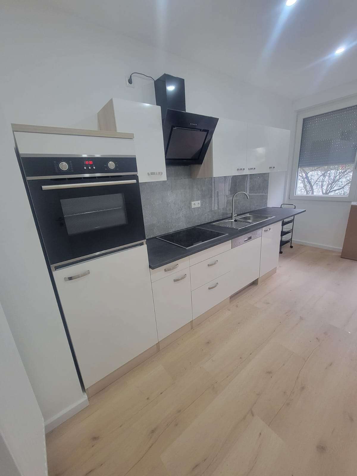 Thumbnail-Wohnung zum Mieten in Karlsruhe 1.800,00 € 89 m²