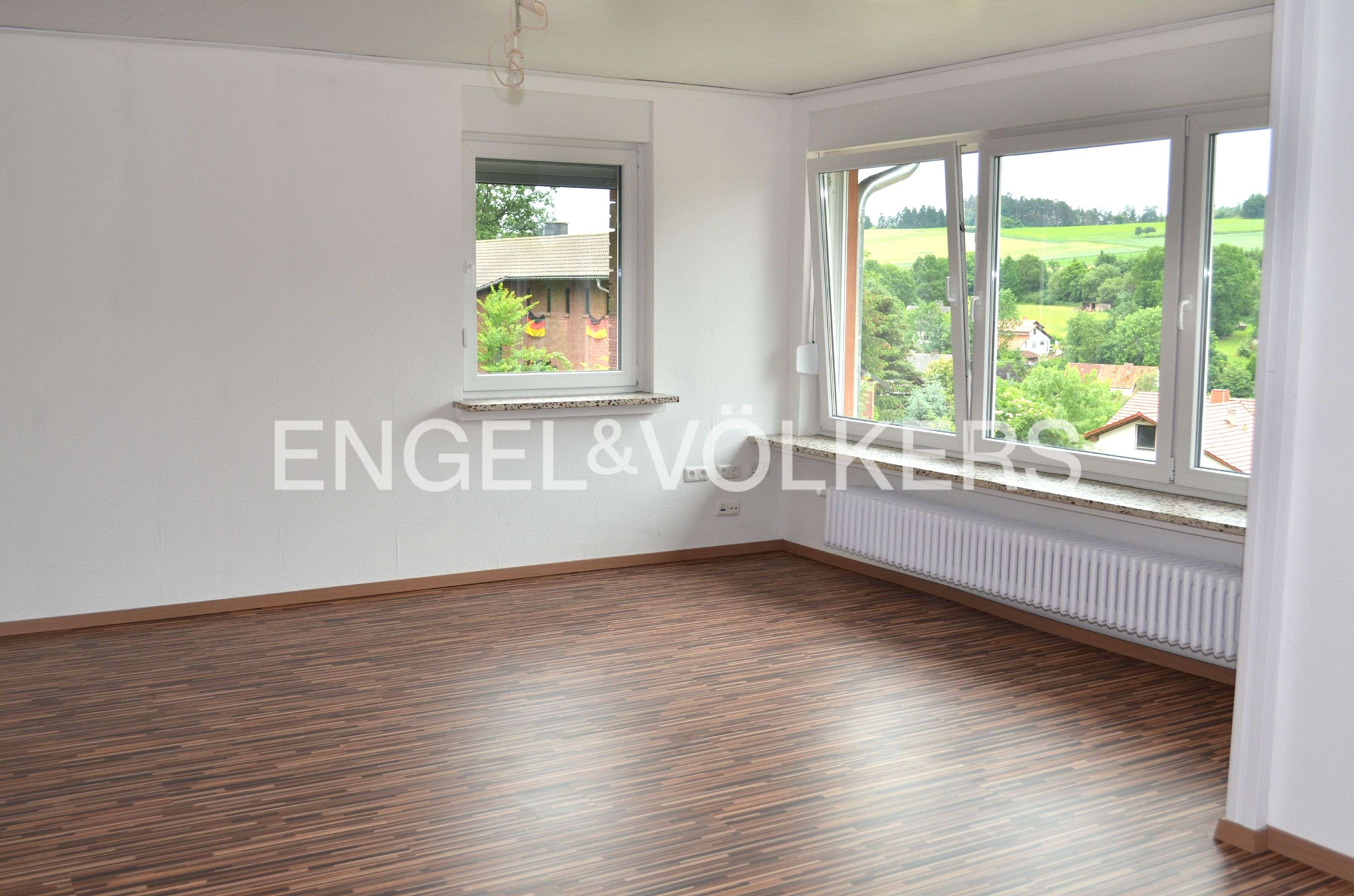 Thumbnail-Wohnung zum Kaufen in Naumburg 136.000,00 € 80 m²