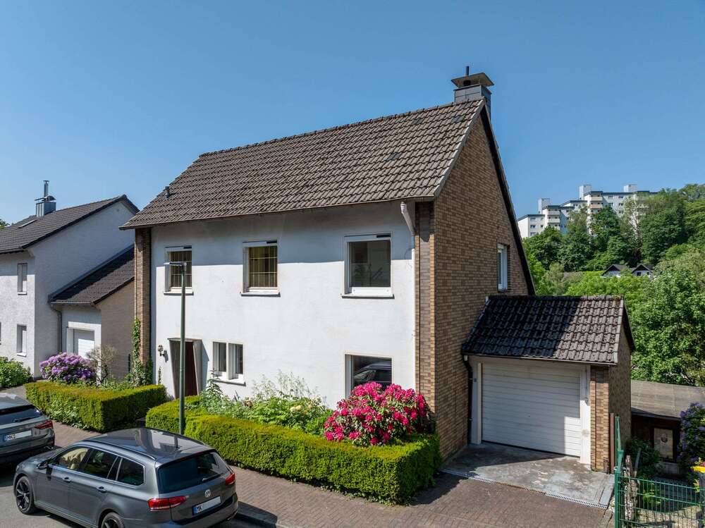 Thumbnail-Haus zum Kaufen in Lüdenscheid 159.000,00 € 140.55 m²