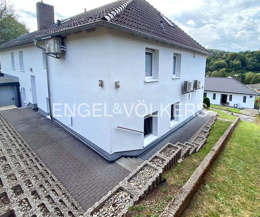 Thumbnail-Wohnung zum Kaufen in Naumburg 85.000,00 € 50 m²