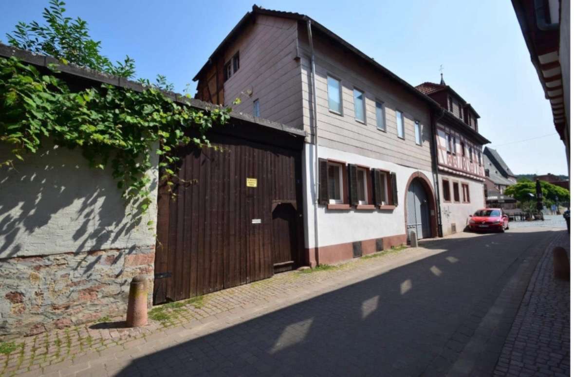 Thumbnail-Haus zum Kaufen in Groß-Umstadt 590.000,00 € 300 m²