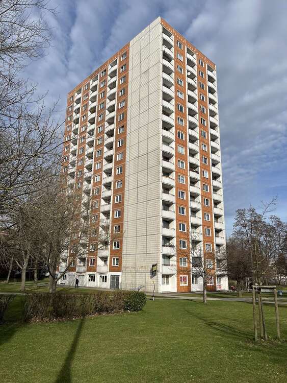 Thumbnail-Wohnung zum Mieten in Dresden 260,00 € 26.89 m²