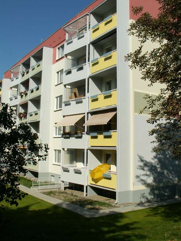Thumbnail-Wohnung zum Mieten in Freital 269,00 € 42.74 m²
