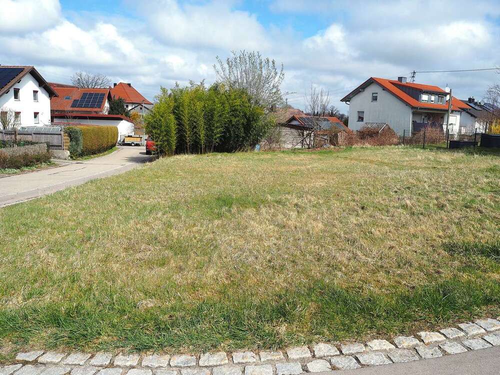 Thumbnail-Grundstück zu verkaufen in Lachen Hetzlinshofen 268.000,00 € 628 m²