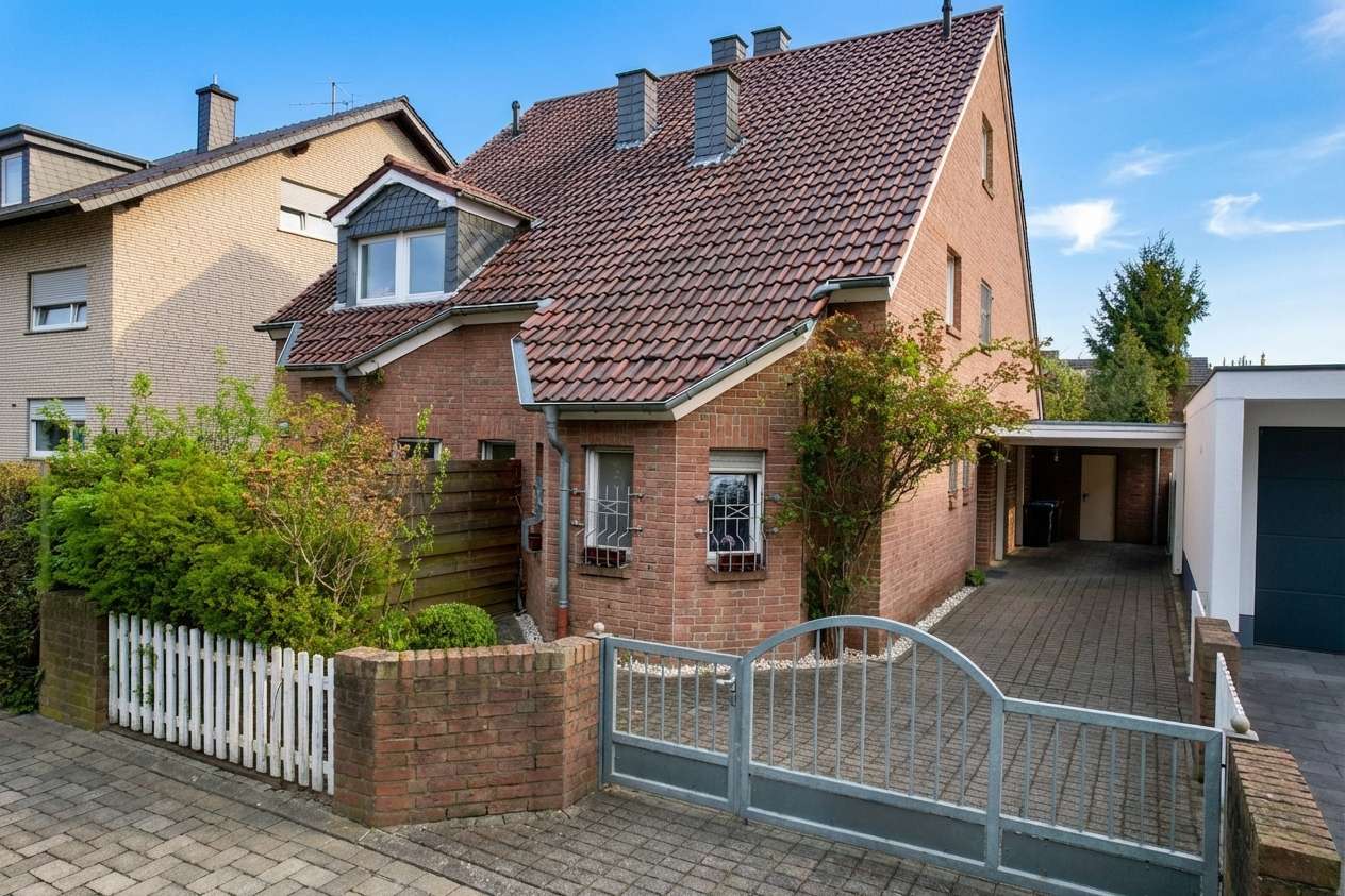 Thumbnail-Haus zum Kaufen in Sankt Augustin Buisdorf 419.000,00 € 117.12 m²