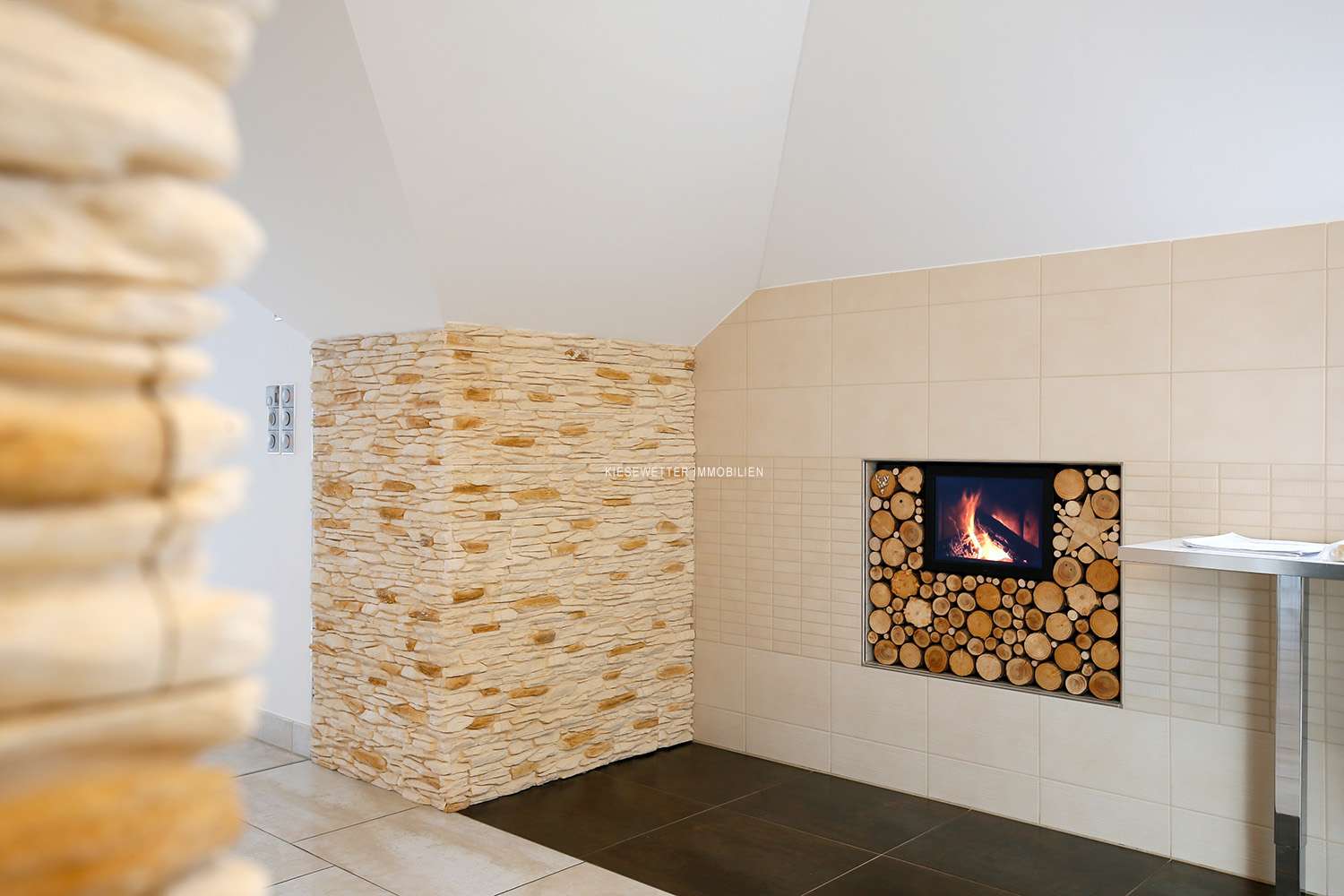 Thumbnail-Wohnung zum Mieten in Zwickau 1.150,00 € 151.5 m²