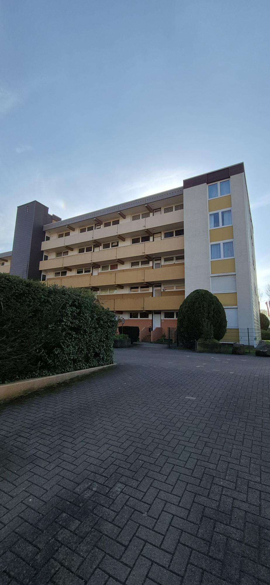 Thumbnail-Wohnung zum Kaufen in Kaiserslautern 175.000,00 € 74 m²
