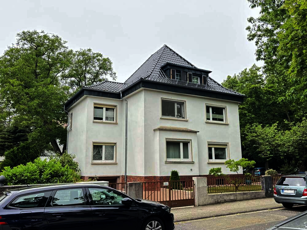 Thumbnail-Haus zum Kaufen in Neu-Isenburg 790.000,00 € 220.47 m²