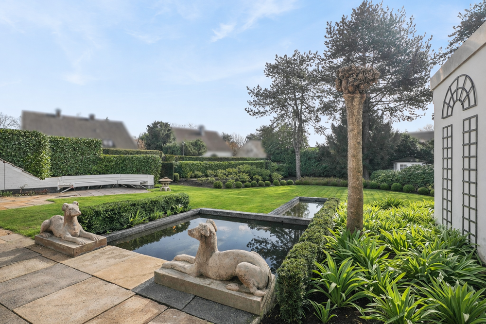 Thumbnail-Haus zum Kaufen in Düsseldorf 1.995.000,00 € 233.69 m²