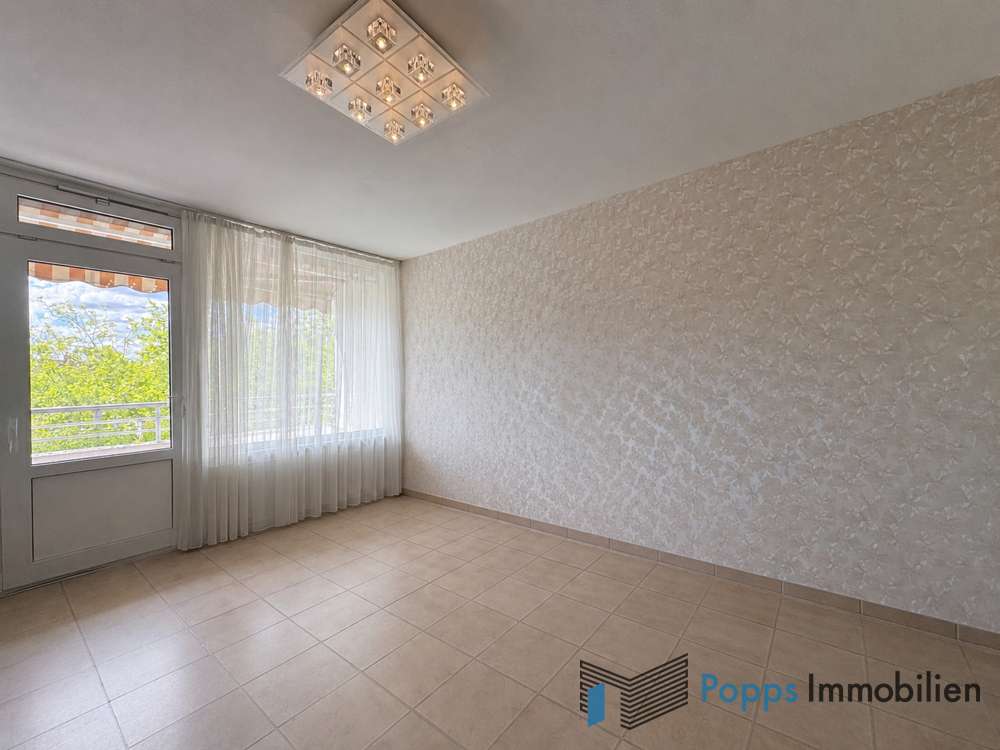 Thumbnail-Wohnung zum Kaufen in Steinbach (Taunus) 380.000,00 € 72 m²