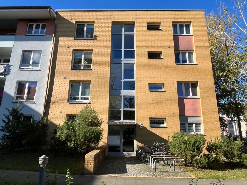 Thumbnail-Wohnung zum Kaufen in Falkensee 350.000,00 € 123.73 m²
