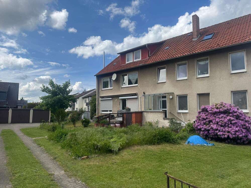 Thumbnail-Haus zum Kaufen in Garbsen 479.000,00 € 280 m²