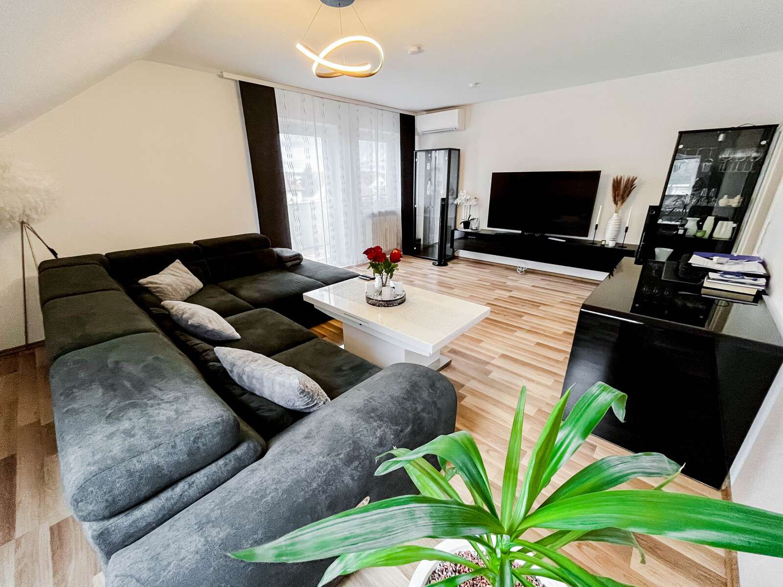 Thumbnail-Wohnung zum Kaufen in Öhringen 210.000,00 € 60.74 m²