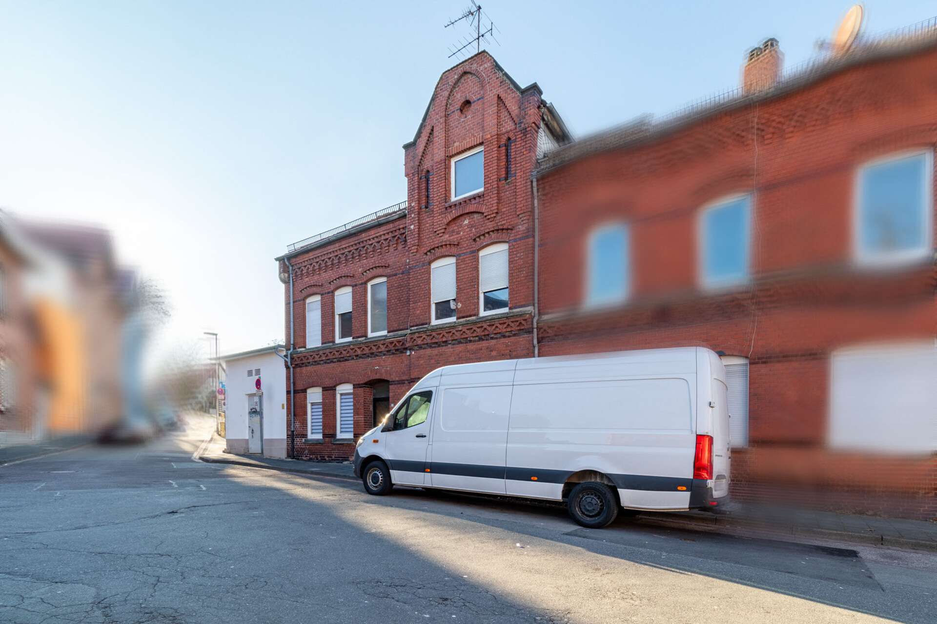 Thumbnail-Haus zum Kaufen in Helmstedt 130.000,00 € 210 m²