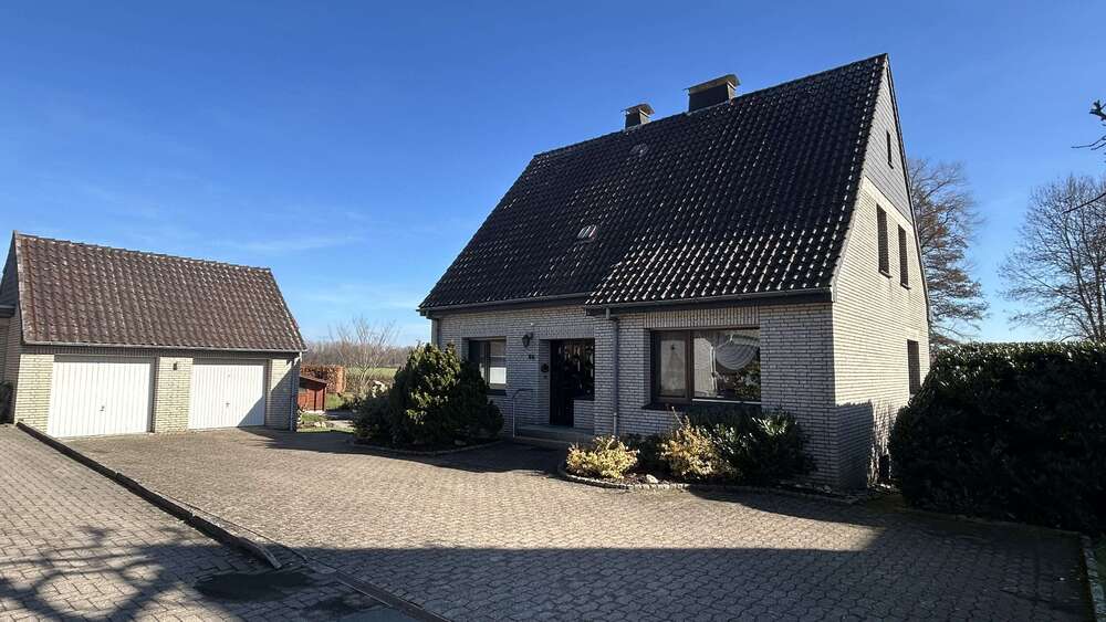 Thumbnail-Haus zum Kaufen in Melle 255.000,00 € 133 m²