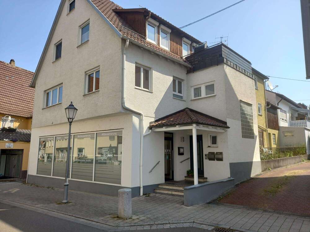 Thumbnail-Wohnung zum Mieten in Neuffen 700,00 € 65 m²