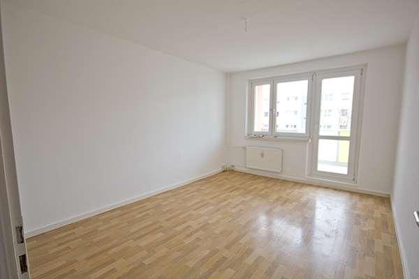 Thumbnail-Wohnung zum Mieten in Halle (Saale) 377,00 € 60.73 m²