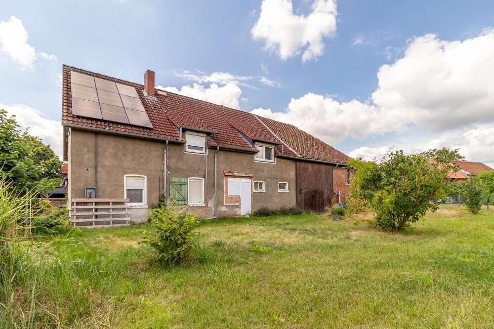 Thumbnail-Haus zum Kaufen in Döhren 170.000,00 € 161.71 m²