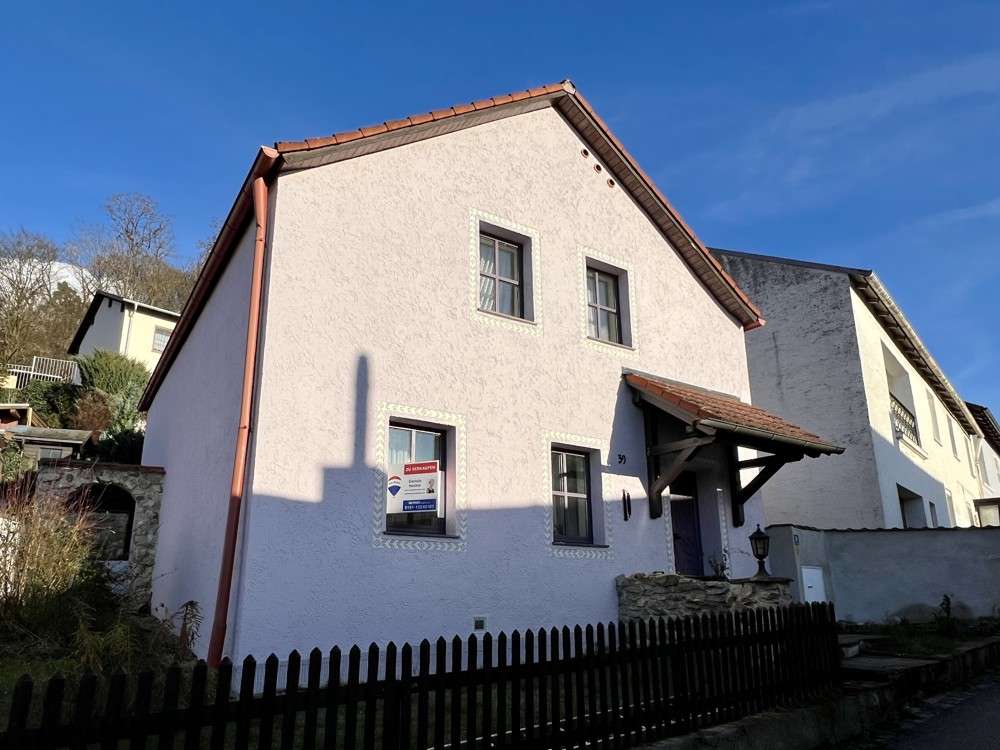 Thumbnail-Haus zum Kaufen in Regenstauf 249.000,00 € 100 m²