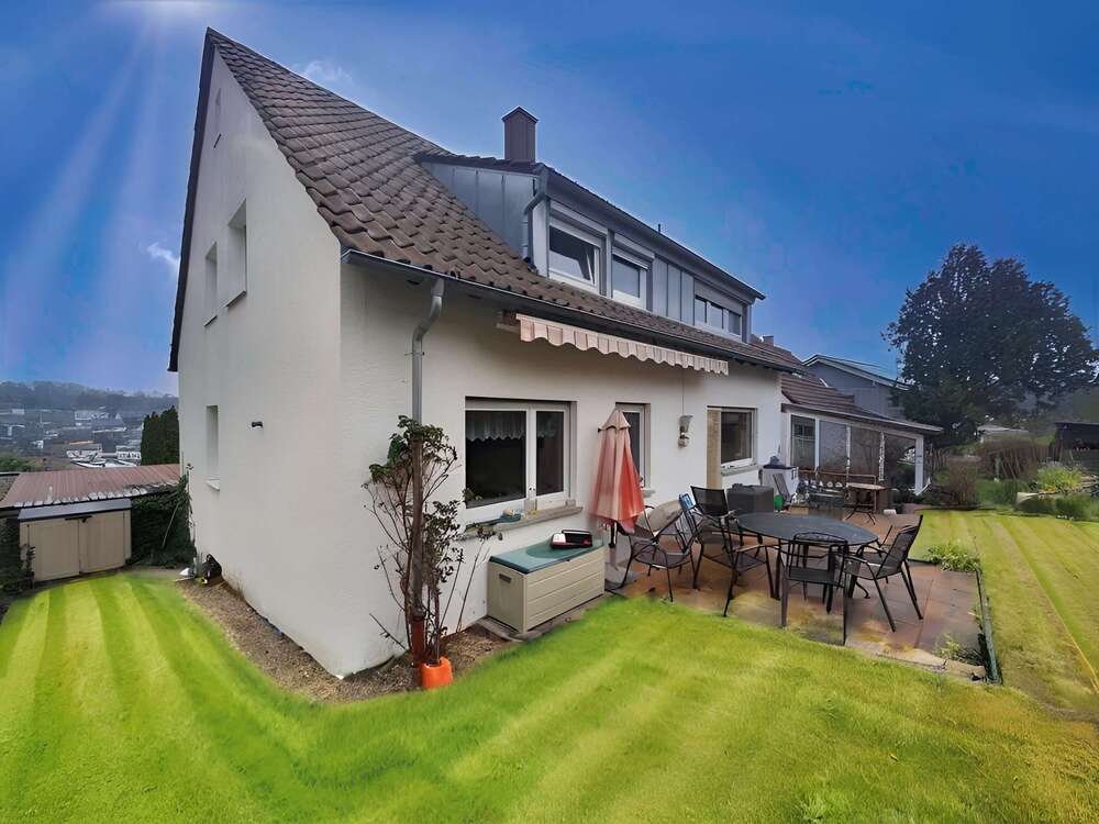 Thumbnail-Haus zum Kaufen in Weissach 449.000,00 € 143 m²