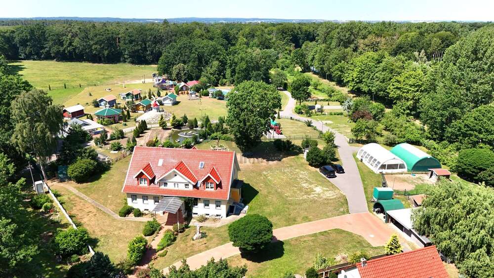 Thumbnail-Haus zum Kaufen in Zepelin 1.699.000,00 € 500 m²