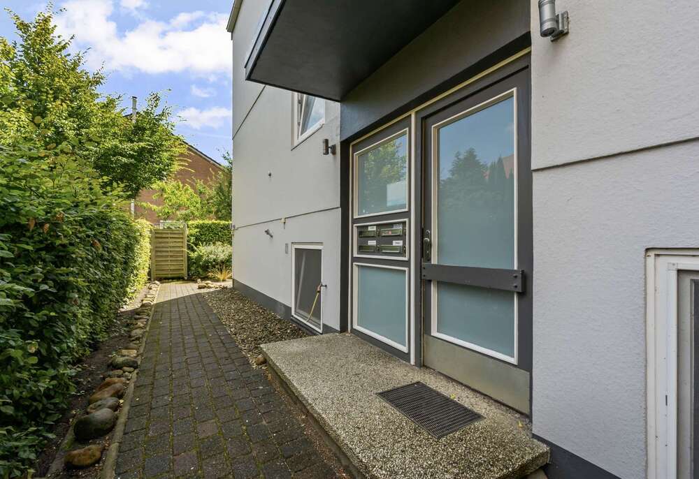 Thumbnail-Wohnung zum Kaufen in Buxtehude 369.000,00 € 127 m²