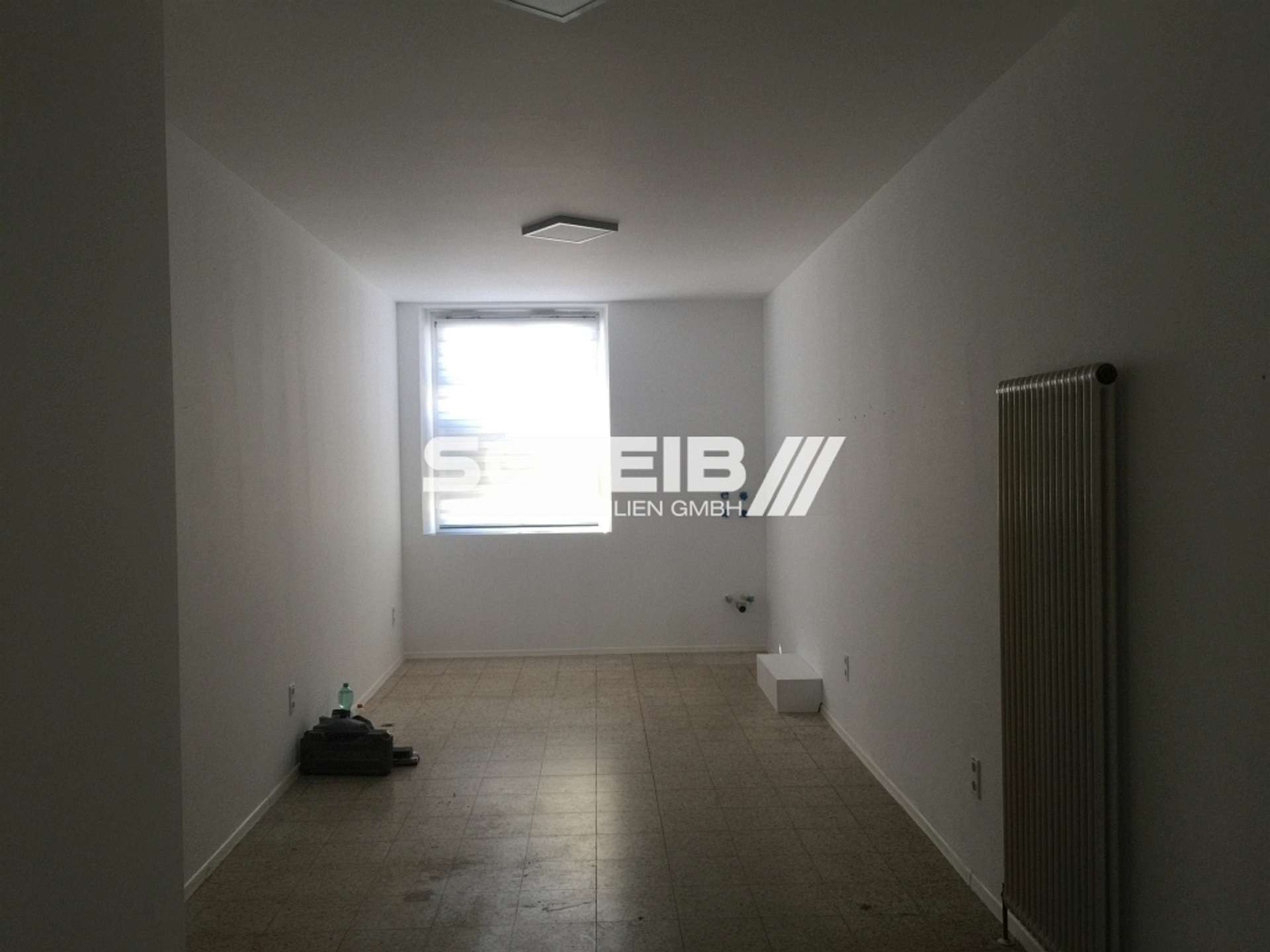 Thumbnail-Büro in Feuchtwangen 420,00 € 31 m²
