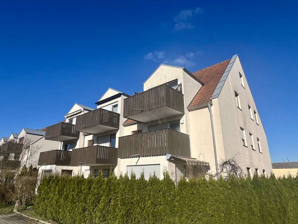 Thumbnail-Wohnung zum Kaufen in Tegernheim 299.000,00 € 73 m²