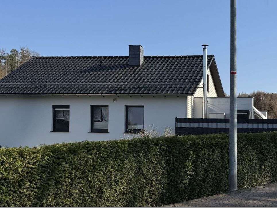 Thumbnail-Haus zum Kaufen in Höxter Lüchtringen 298.000,00 € 130 m²
