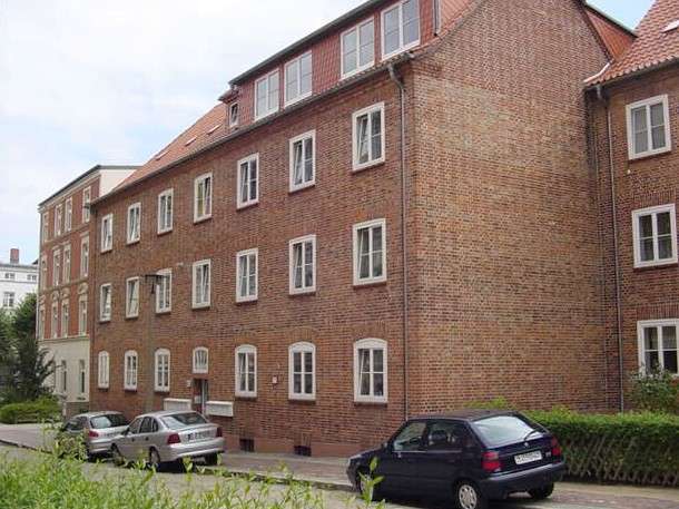 Thumbnail-Wohnung zum Mieten in Schwerin 437,00 € 57.9 m²
