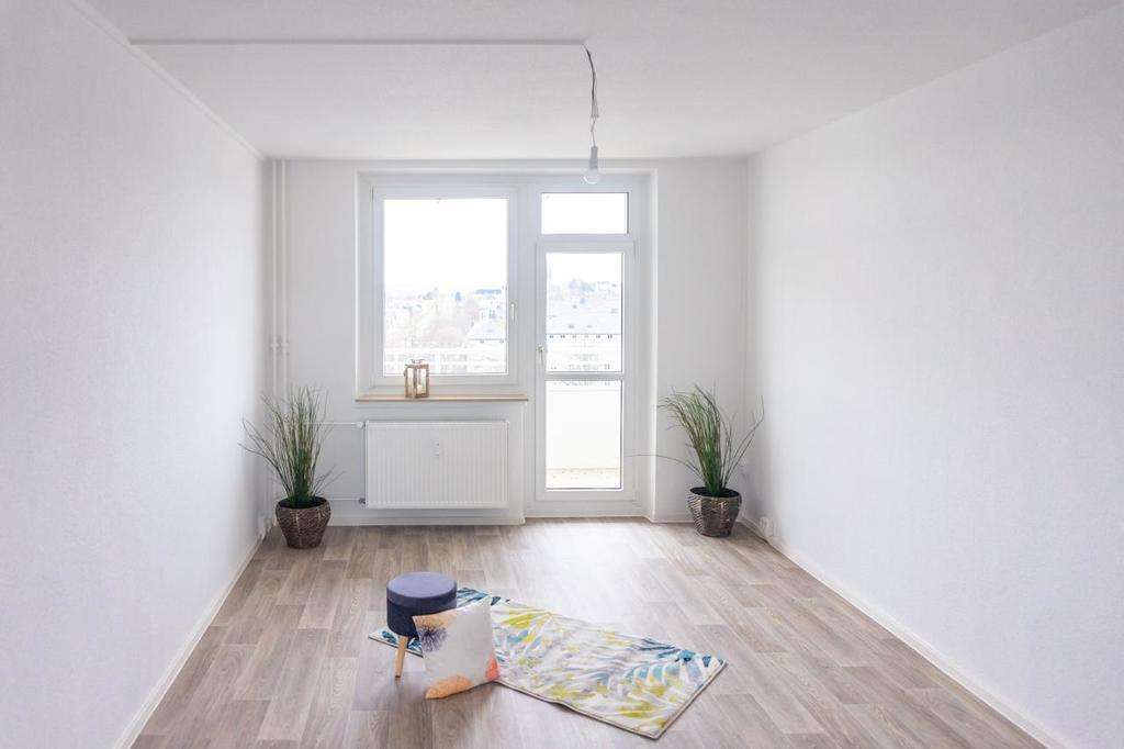 Thumbnail-Wohnung zum Mieten in Chemnitz 420,00 € 71.41 m²