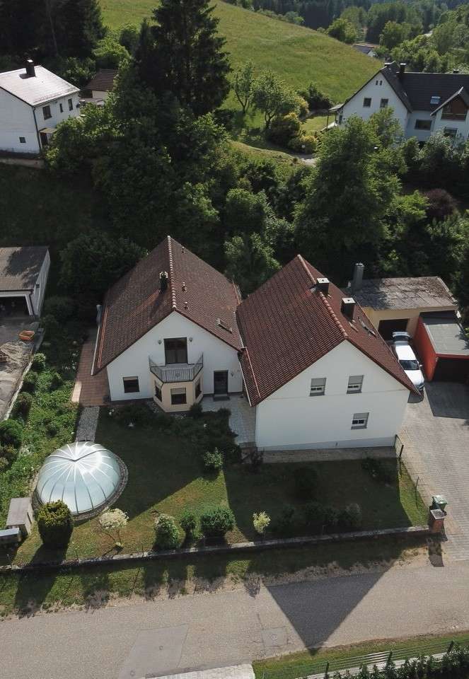 Thumbnail-Haus zum Kaufen in Deuerling 490.000,00 € 220 m²