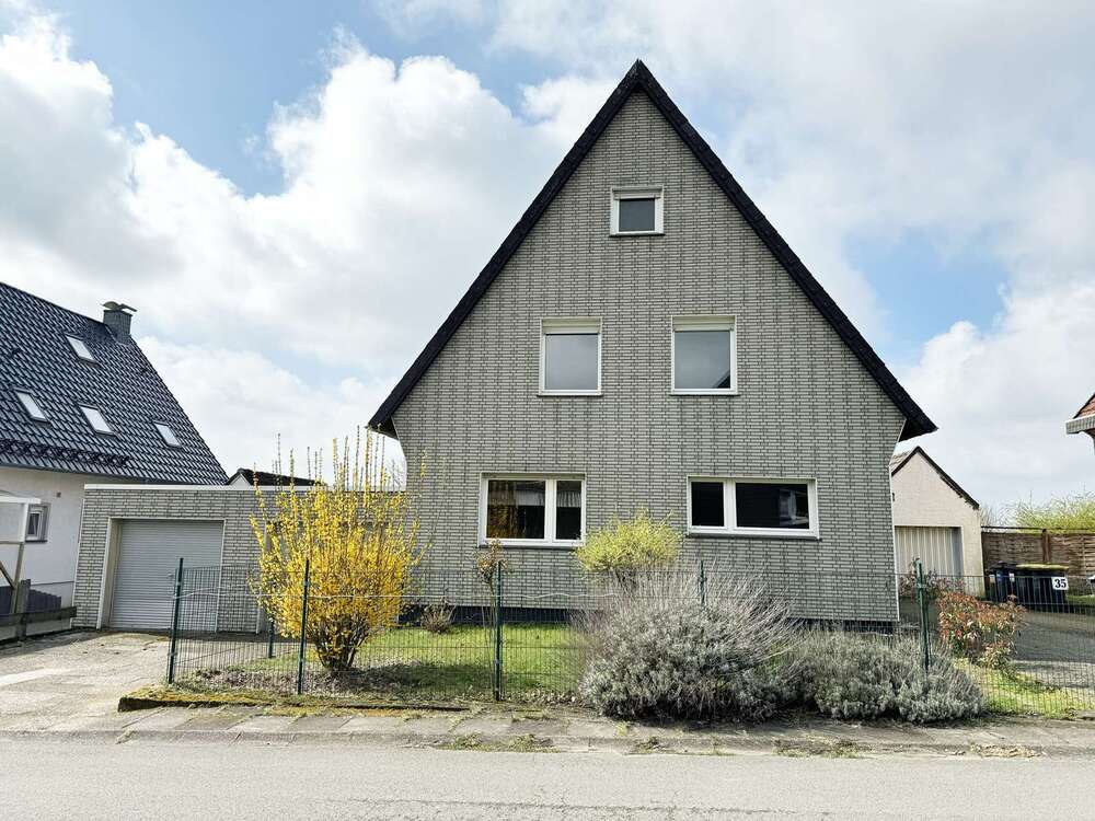 Thumbnail-Haus zum Kaufen in Bielefeld 220.000,00 € 120 m²