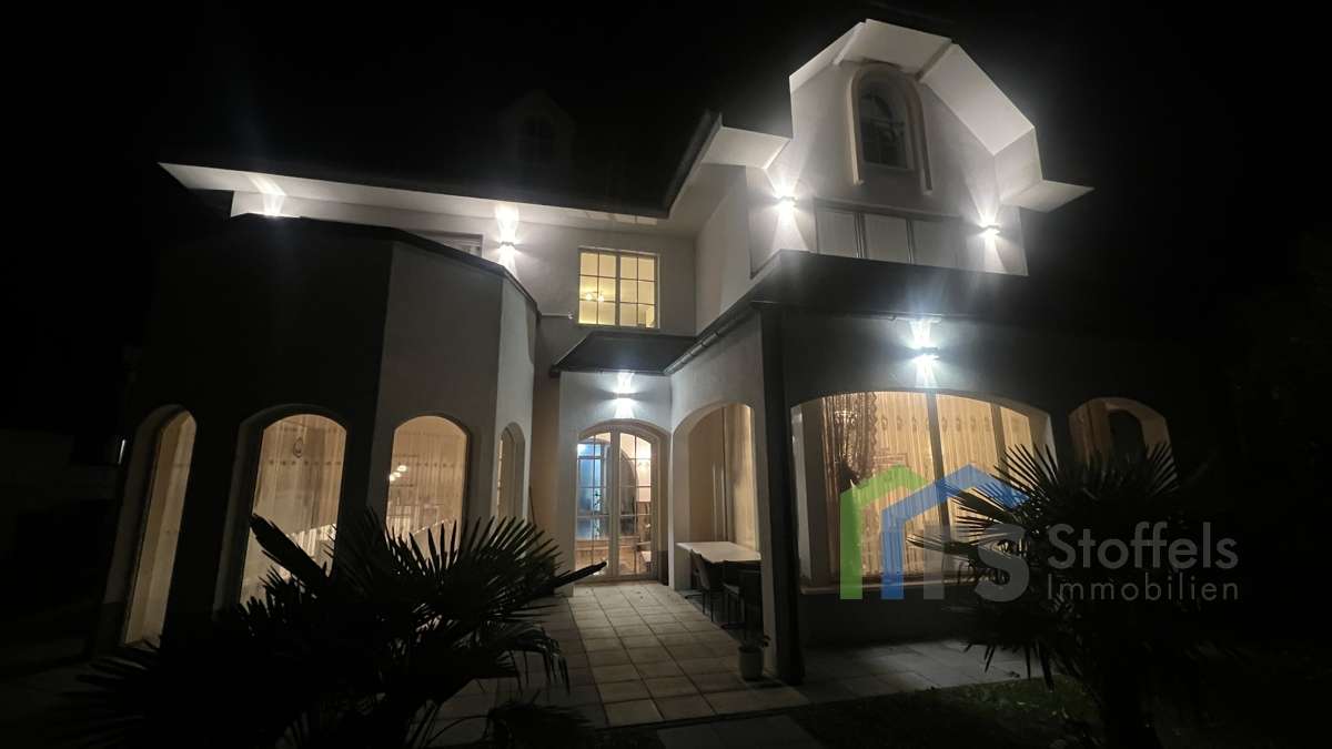 Thumbnail-Haus zum Kaufen in Düren 995.000,00 € 411 m²