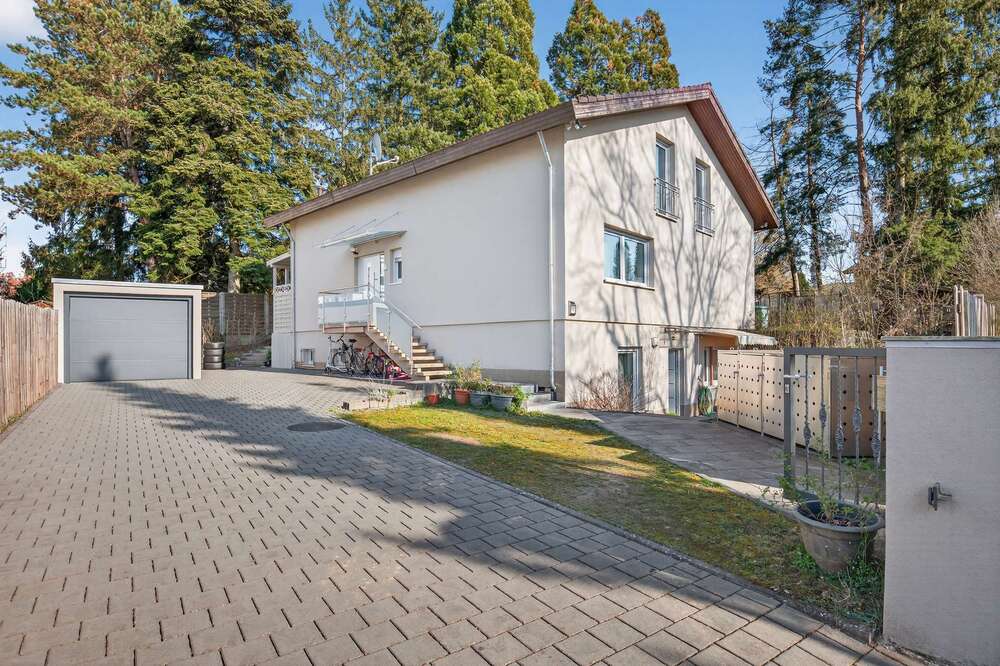 Thumbnail-Haus zum Kaufen in Pforzheim 899.000,00 € 221 m²