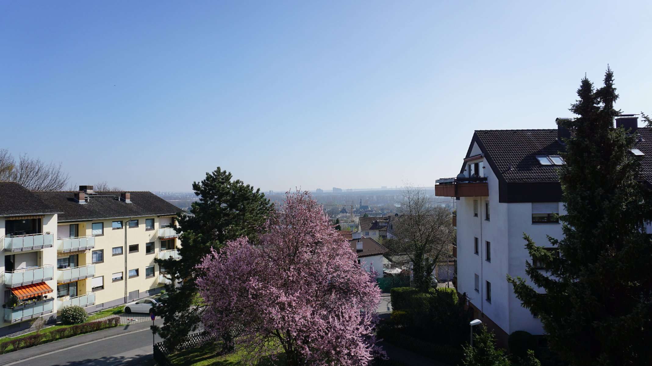 Thumbnail-Wohnung zum Mieten in Wiesbaden 1.326,00 € 102 m²