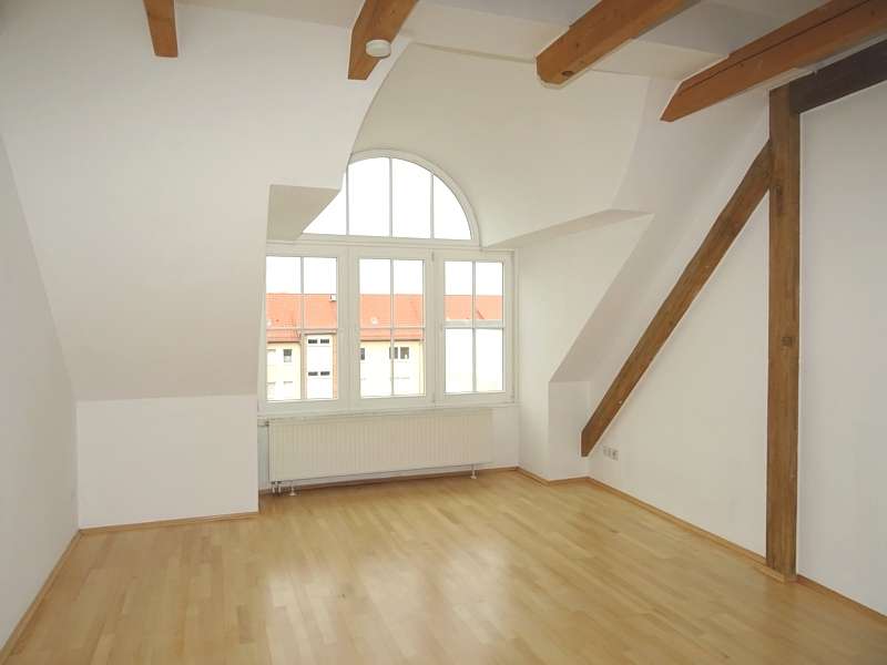 Thumbnail-Wohnung zum Mieten in Glauchau 430,00 € 76 m²