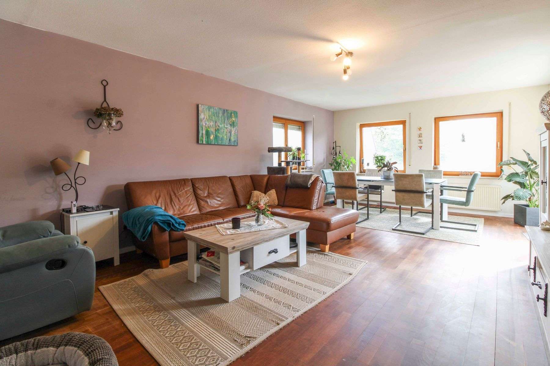 Thumbnail-Haus zum Kaufen in Büchenbach 467.000,00 € 238.71 m²